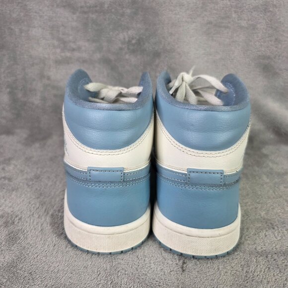 Womens Nike Air Jordan 1 Mid University Blue & White High-Top Sneakers Size 6.5 - Picture 7 of 11